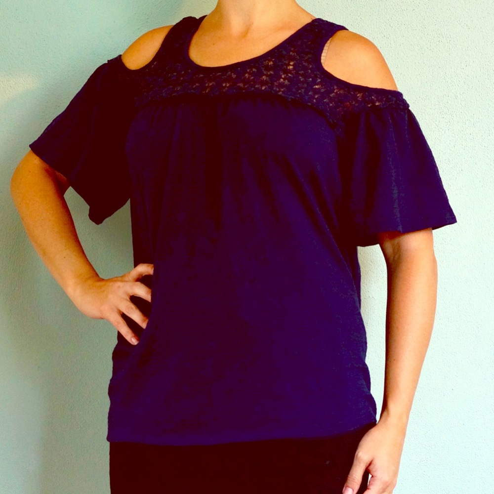 Navy cold shoulder top